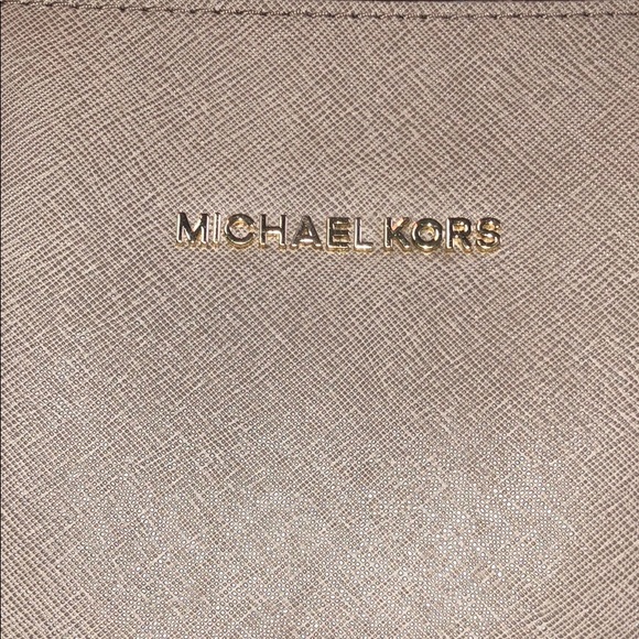 MK taupe jet set - Picture 2 of 7